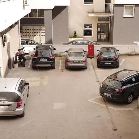 Apartment Every Day Lux